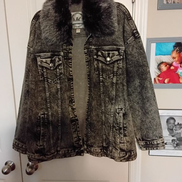 Michael Kors Gray Denim Jacket with Faux Fur Collar - Picture 1 of 1